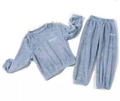 Conjunto pijama para niños color alzar